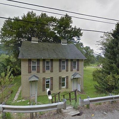 376 Naomi Rd, Fayette City, PA 15438