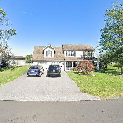 3773 Mountain Shadow Dr, Fayetteville, PA 17222