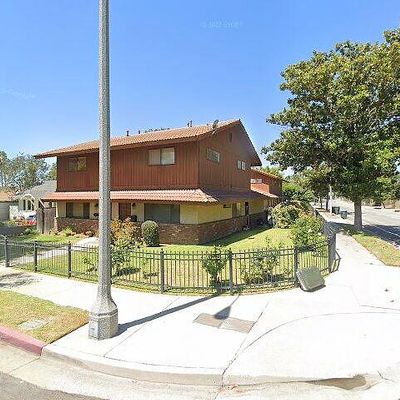 319 N Carmelo Ave #1, Pasadena, CA 91107