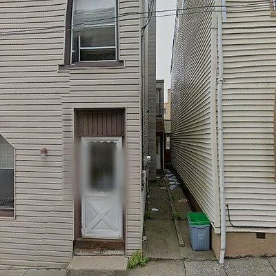 327 N Penn St, Allentown, PA 18102