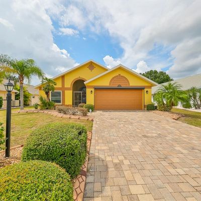 332 Northway Dr, Sun City Center, FL 33573