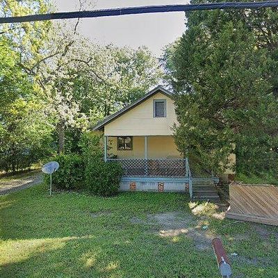 409 Roosevelt St, Dublin, GA 31021