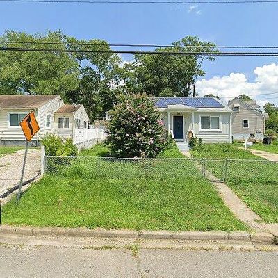 4201 73 Rd Ave, Hyattsville, MD 20784