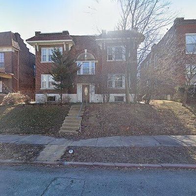 4208 Russell Blvd, Saint Louis, MO 63110