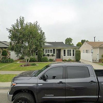 4213 Iroquois Ave, Lakewood, CA 90713