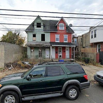 4226 Brown St, Philadelphia, PA 19104