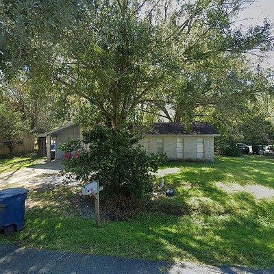 4228 Knowles Ave, Moss Point, MS 39562