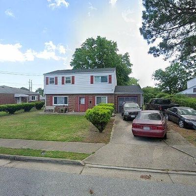 4 Granger Dr, Hampton, VA 23666