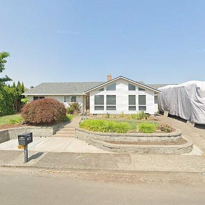 473 Mclaughlin Dr, Woodburn, OR 97071