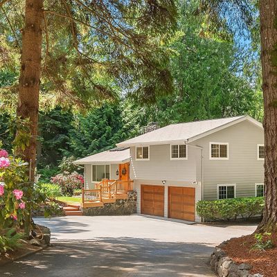 4979 Ne Avalon Ln, Bainbridge Island, WA 98110