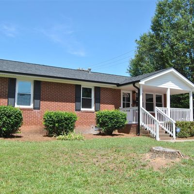 500 Doffin Ln, Gastonia, NC 28052