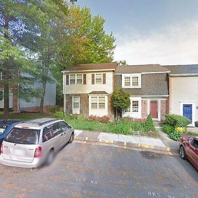 5008 Head Ct, Fairfax, VA 22032