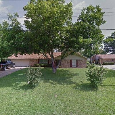 509 E Whelan St, Jefferson, TX 75657