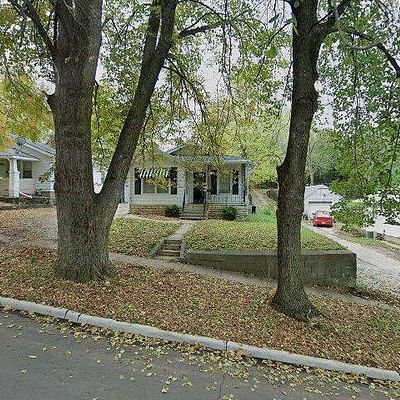 513 Collins St, Sioux City, IA 51103