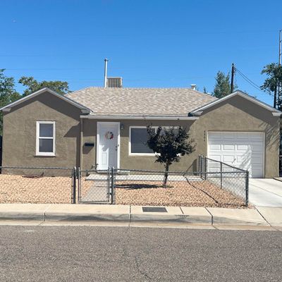 4504 Jupiter St Nw, Albuquerque, NM 87107