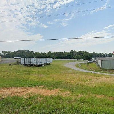 466 White Rd, Leoma, TN 38468