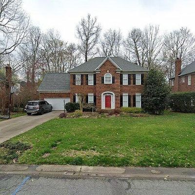 5525 Providence Glen Rd, Charlotte, NC 28270