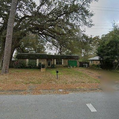 5841 Scotland Rd, Pensacola, FL 32526