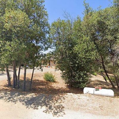 58632 Rainbow Dr, North Fork, CA 93643