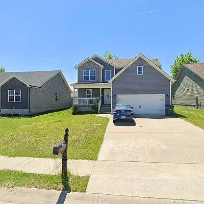 520 Sourwood Dr, Clarksville, TN 37042