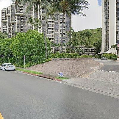 521 Hahaione St #2 7 L, Honolulu, HI 96825