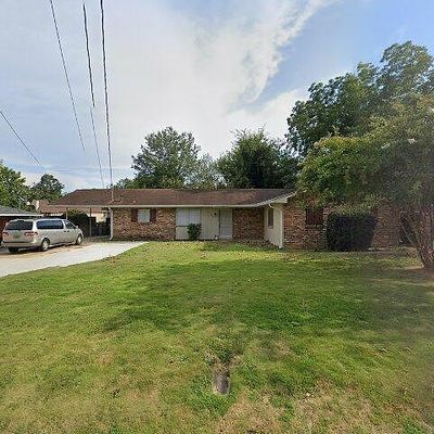 525 21 St St E, Tuscaloosa, AL 35401