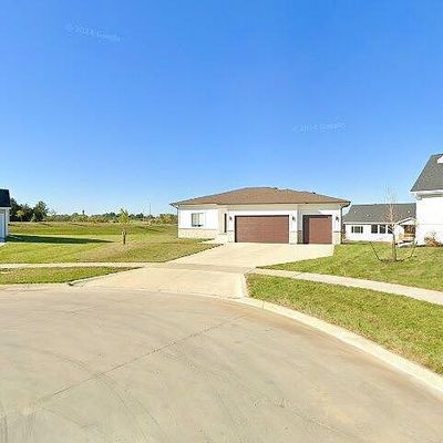 542 Bella St, West Des Moines, IA 50266