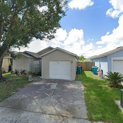 5436 Wood Crossing St, Orlando, FL 32811