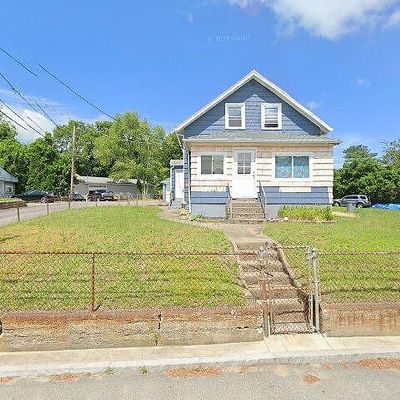 654 State Rd, Westport, MA 02790