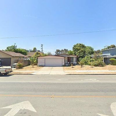 708 John St, Salinas, CA 93905