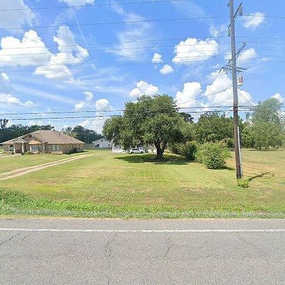 6153 Rougon Rd, Port Allen, LA 70767