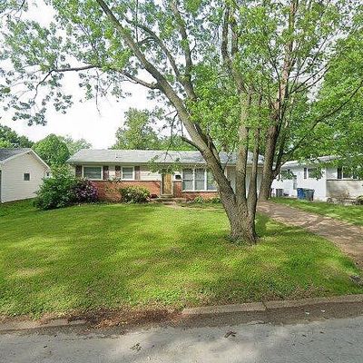 626 Holiday Ave, Hazelwood, MO 63042