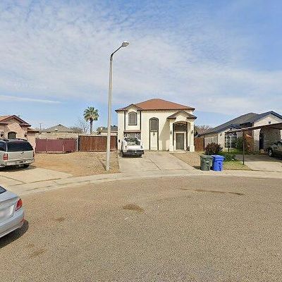 804 Bunker Cir, Laredo, TX 78046