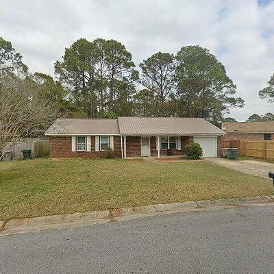 8104 Li Fair Dr, Pensacola, FL 32506