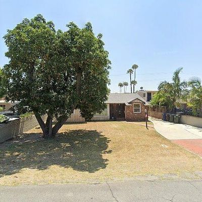 8230 Manzanar Ave, Pico Rivera, CA 90660