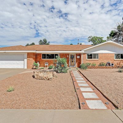 8305 La Camila Rd Ne, Albuquerque, NM 87110