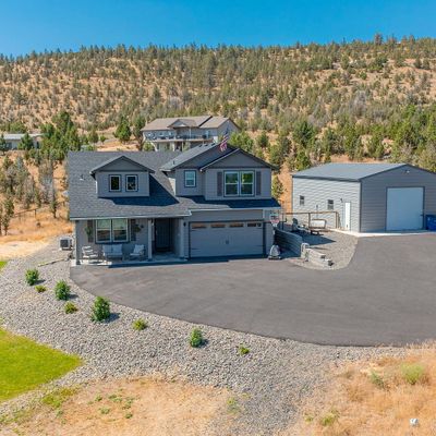 7220 Se Night Hawk Ct, Prineville, OR 97754