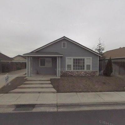 729 Vista Del Rey Dr, Atwater, CA 95301