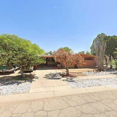 7322 E 18th St, Tucson, AZ 85719