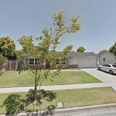 733 Saucito Ave, Salinas, CA 93906