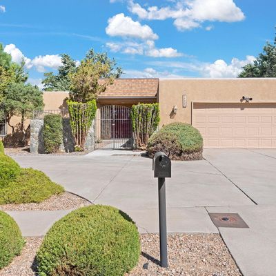 7405 Chaco Rd Ne, Albuquerque, NM 87109