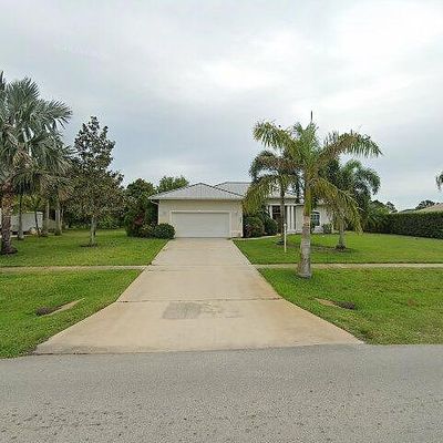 749 S Easy St, Sebastian, FL 32958