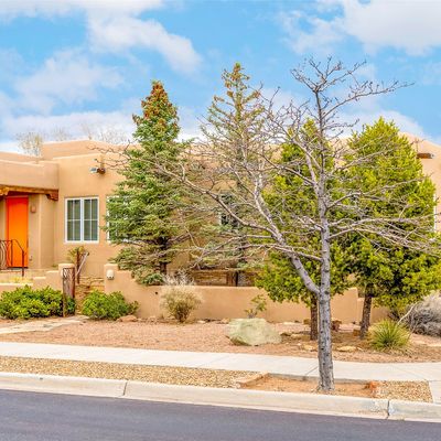 76 Avenida Frijoles, Santa Fe, NM 87507