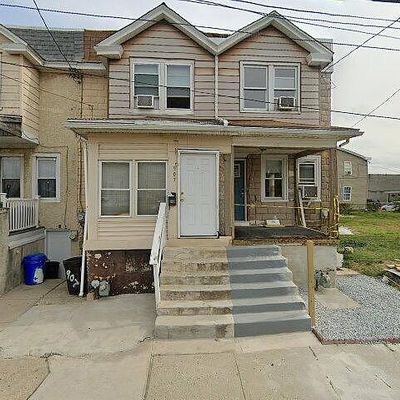 905 Green St, Marcus Hook, PA 19061