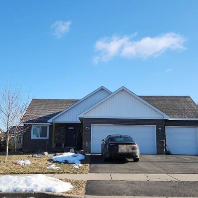 909 Ashford Rd, Belle Plaine, MN 56011