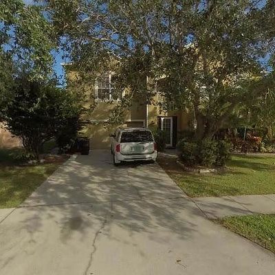 985 Bryce Ln, Melbourne, FL 32904