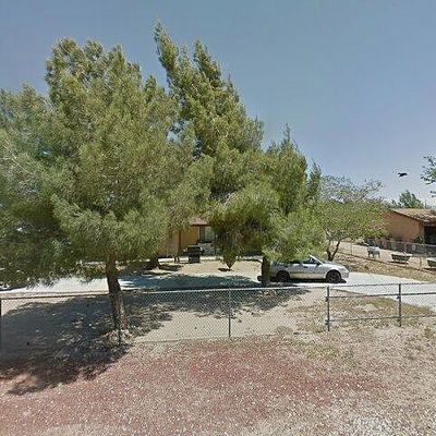 9909 Redwood Ave, Hesperia, CA 92345