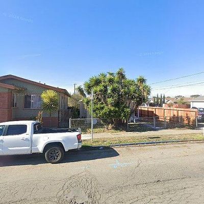 877 7 Th St, Richmond, CA 94801