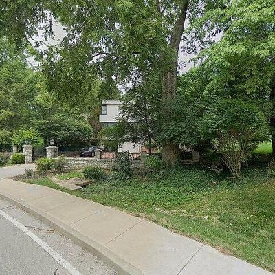 1 Daniel Rd, Saint Louis, MO 63124