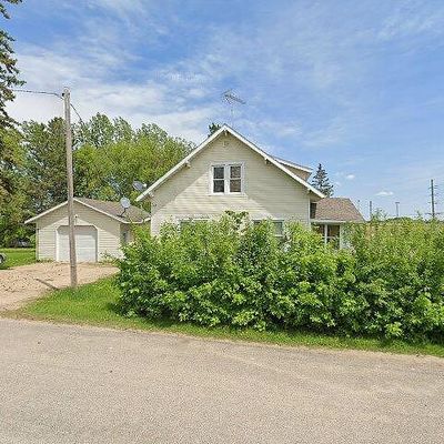 10 Eastern Ave, Vining, MN 56588